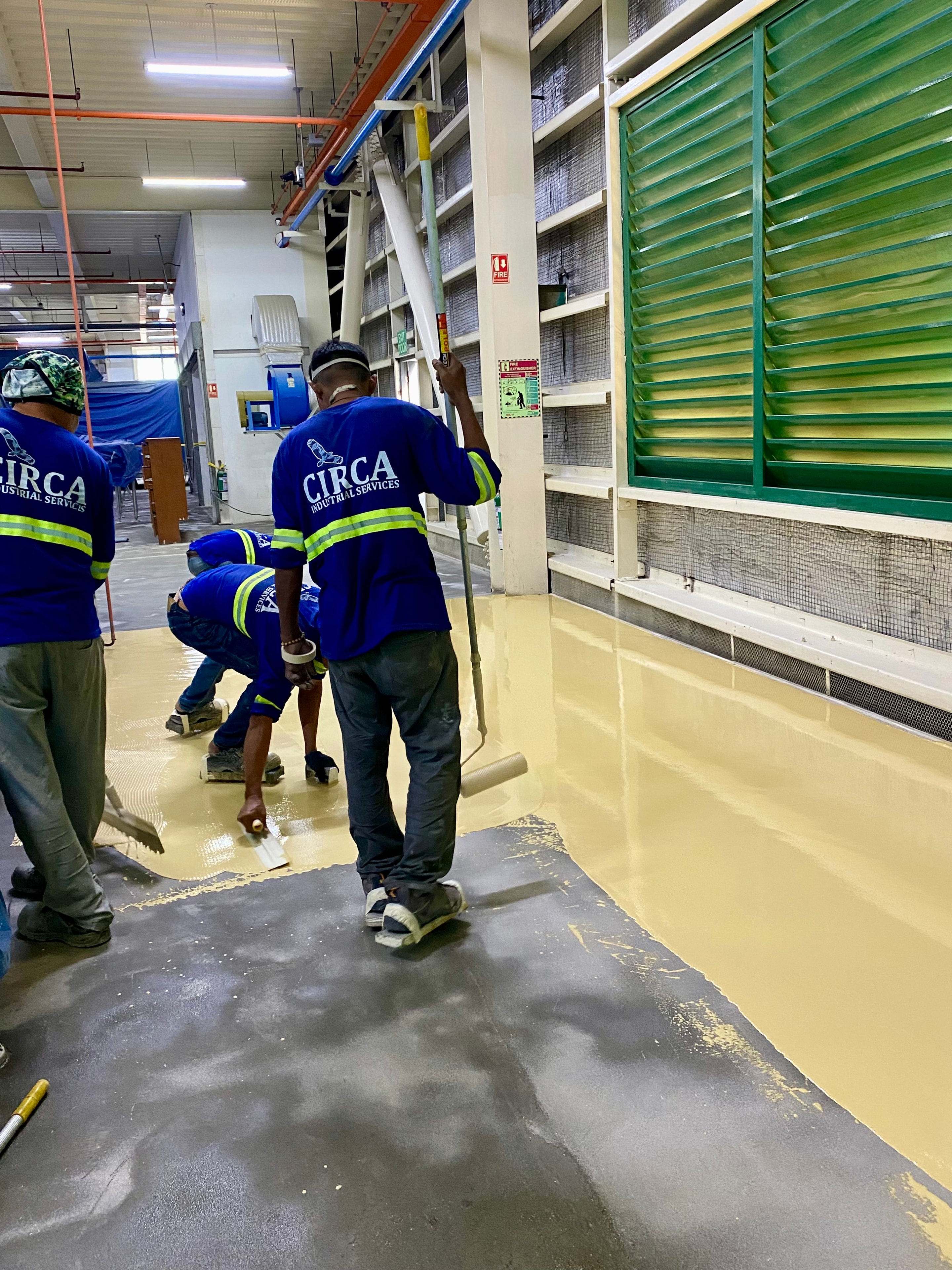 Industrial floor maintenance and cleaning